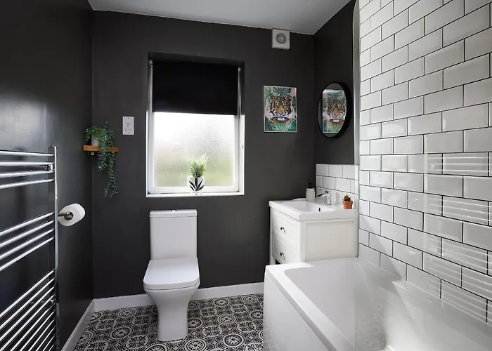 Popular With Families - Cinder Hill * Whitby