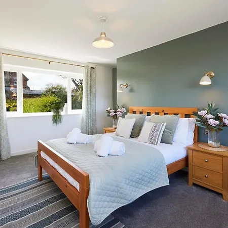 Vakantiehuis Popular With Families - Cinder Hill